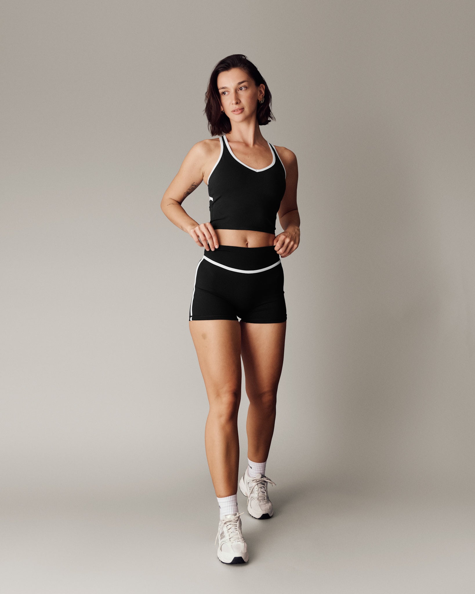 Retro Shorts - Black